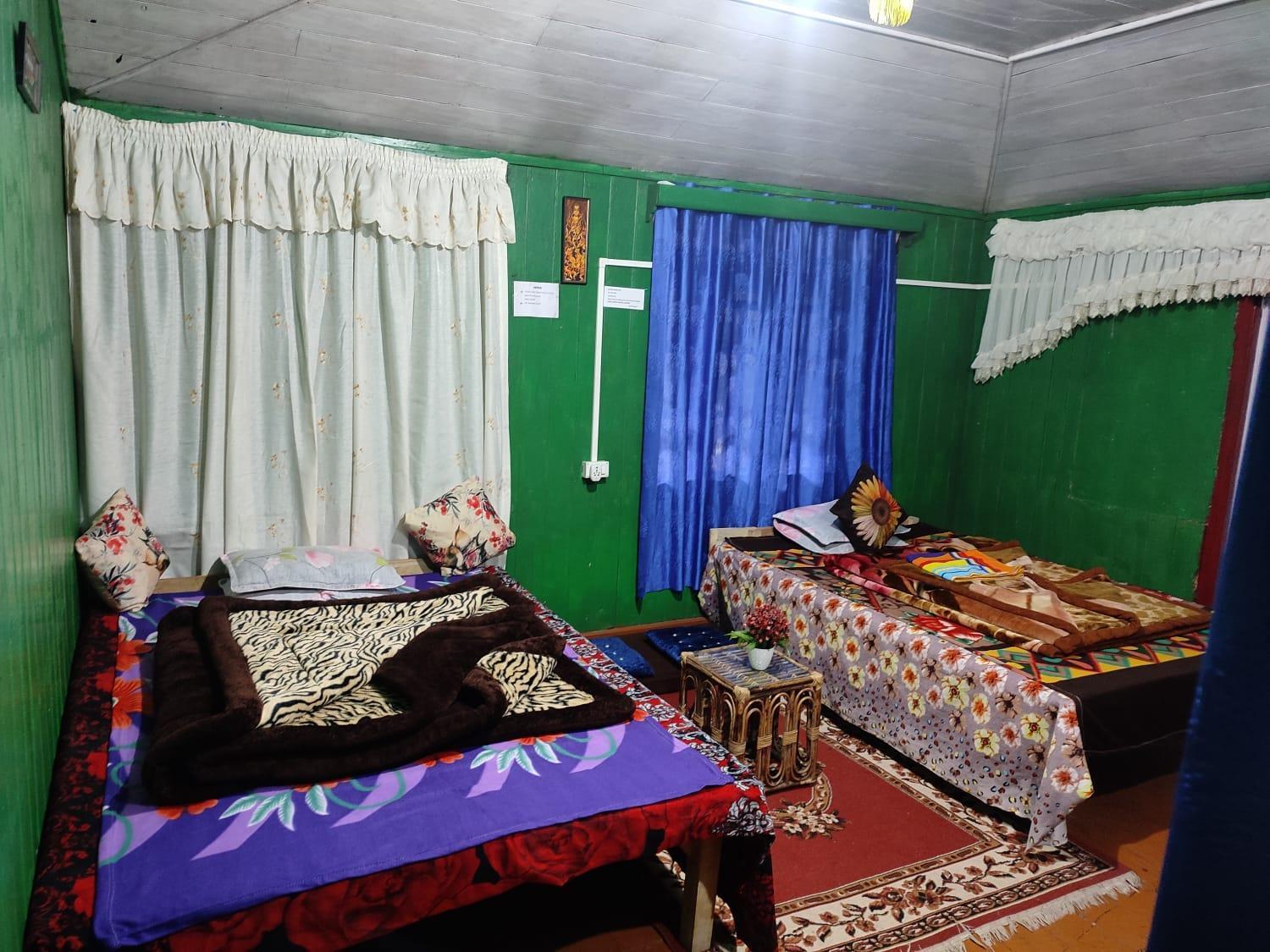 Shanti Samaya Home Stay Vl Ghoom Monastery, Samten Choeling Дарджилинг Екстериор снимка